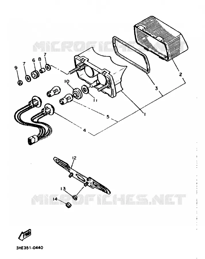 FEU ARRIERE Yamaha MOTO 600 1993 FZR  FZR600