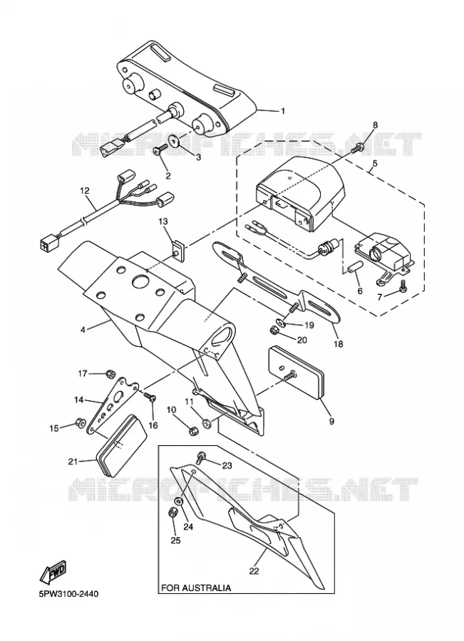 FEU ARRIERE Yamaha MOTO 1000 2003 R1  YZF-R1 YZF-R1R R1