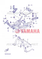SUPPORT / REPOSE PIEDS pour Yamaha BOOSTER 2004