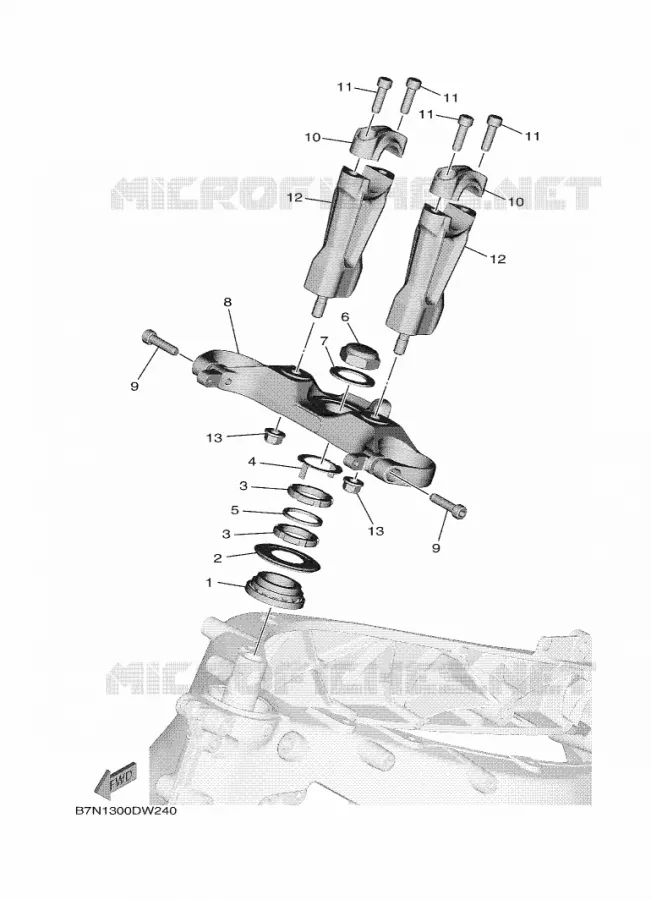 DIRECTION Yamaha MOTO 900 2023 TRACER  MTT890D