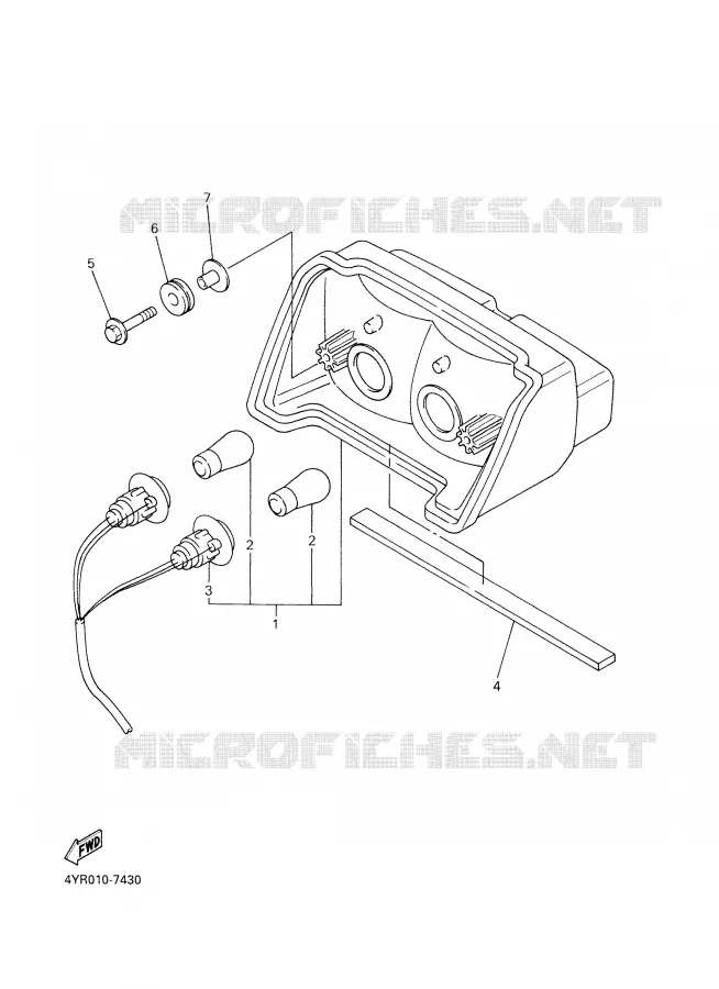 FEU ARRIERE Yamaha MOTO 600 2003 FAZER  FZS600