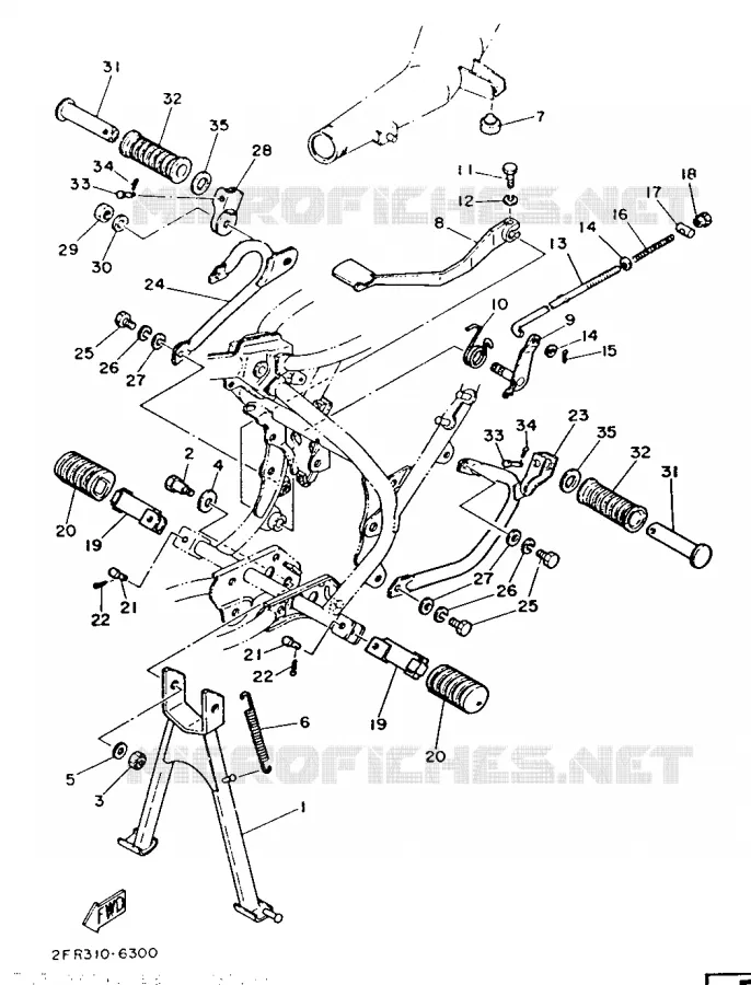 SUPPORT / REPOSE PIEDS Yamaha MOTO 50 1986 RD  RD50
