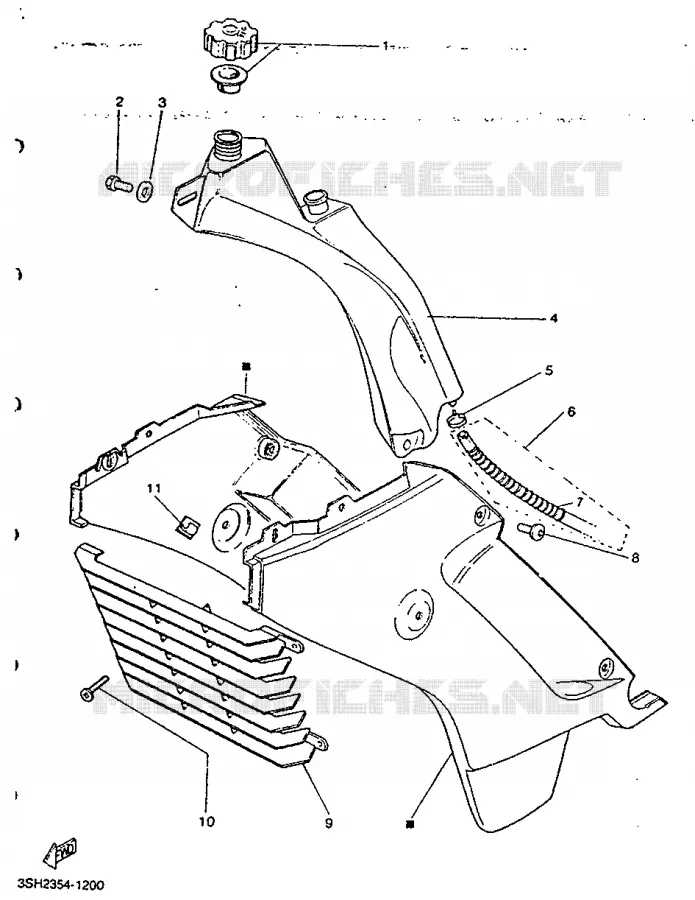 CACHE LATERAL - RESERVOIR D'HUILE Yamaha MOTO 125 1992 TDR  TDR125R