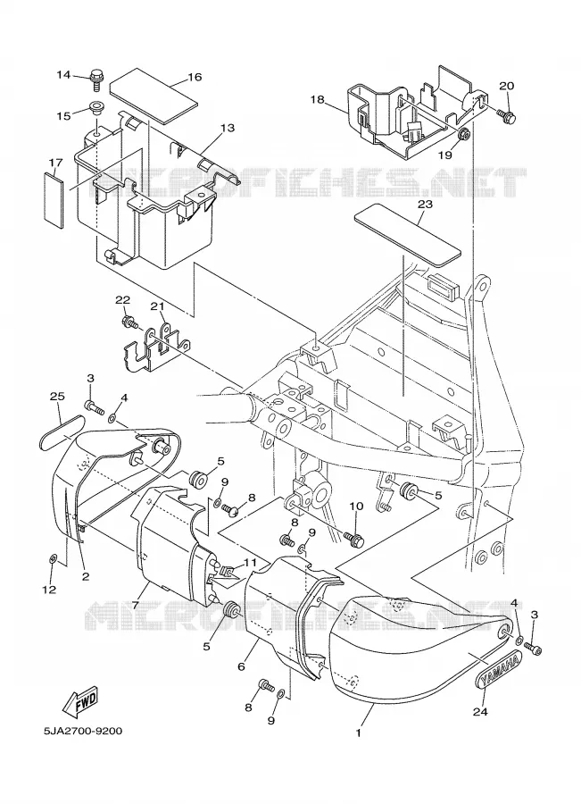 COUVERCLE LATERAL Yamaha MOTO 1600 2002 WILDSTAR  XV1600A