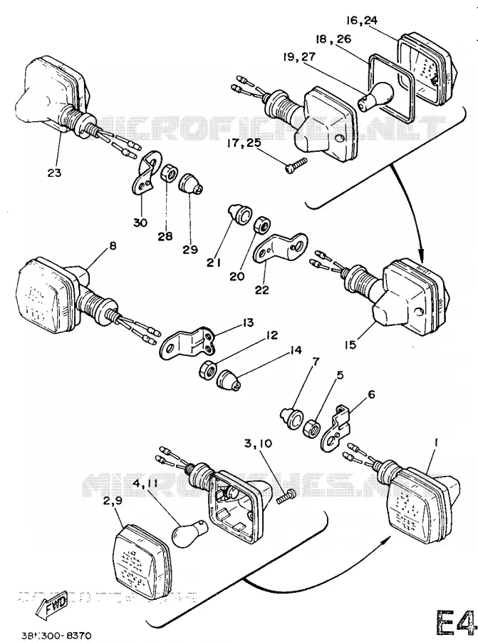 CLIGNOTANT Yamaha MOTO 125 1989 DT  DT125