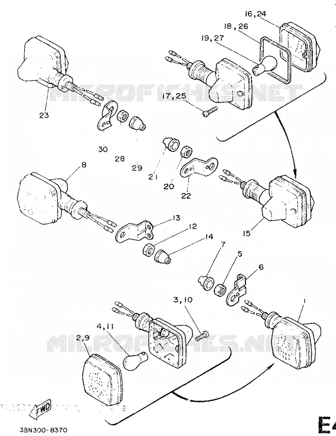 CLIGNOTANT Yamaha MOTO 125 1989 DTR  DT125R