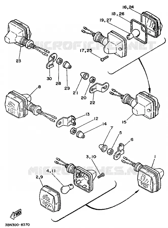 CLIGNOTANT Yamaha MOTO 125 1989 DTR  DT125R
