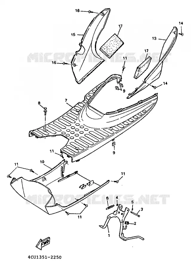 SUPPORT / REPOSE PIEDS Yamaha SCOOTER 50 1995 EVOLIS  YE50
